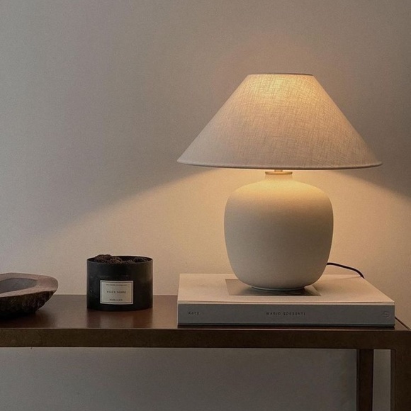 White/ Cream minimalist Table Lamp by Audo Copenhagen - Picture 6 of 7